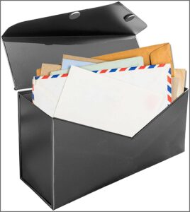 Nach Envelope Wall Mounted Mailbox